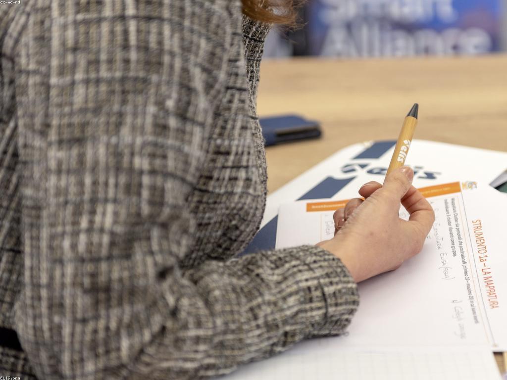 តួនាទីនៃអាជ្ញាប័ណ្ណអាជីវកម្ម