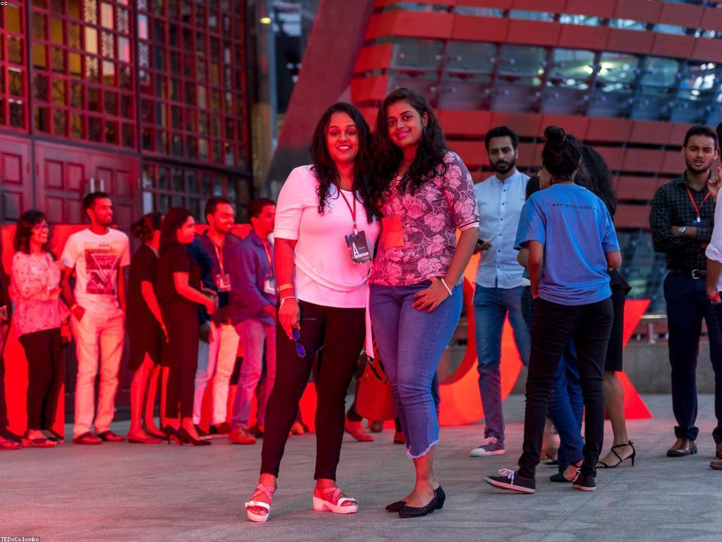 សារៈសំខាន់នៃសកម្មភាពនិងព្រឹត្តិការណ៍